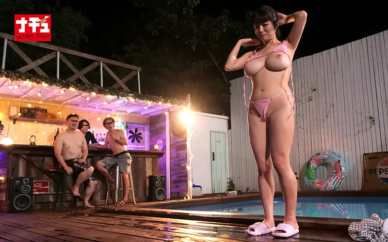 羽月乃蒼 | 大興奮!野外で味わう羞恥プレイ エロ画像-1
